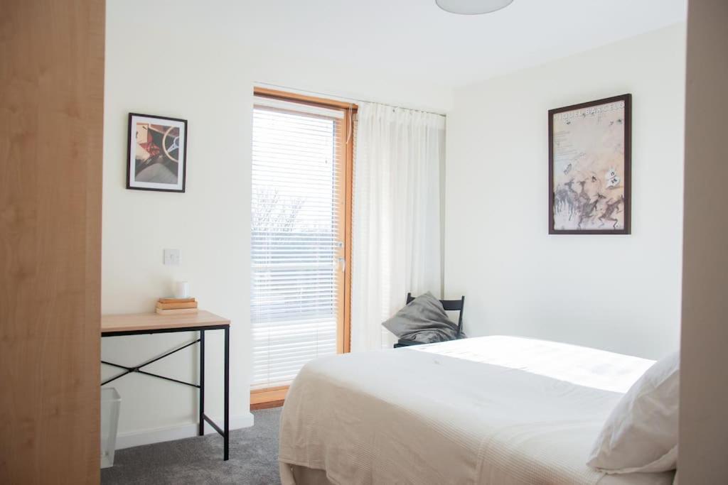 2 Bed 2 Bath Apartment With Canal View Dublin Ngoại thất bức ảnh